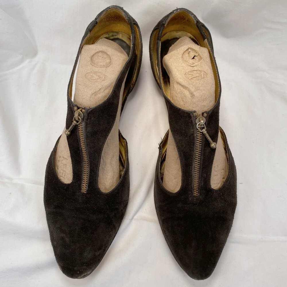 Kenneth Cole NY Black Suede Zipper Tee Strap Flats